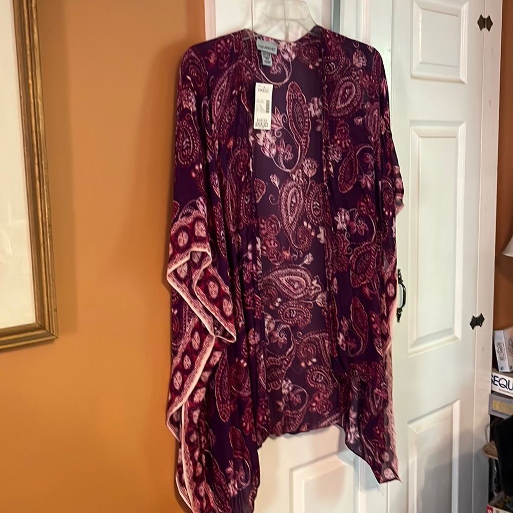 Paisley print plus size kimono, NWT